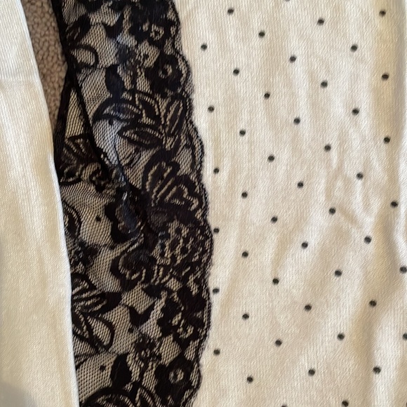 The Limited Lace Side Sweater - Picture 3 of 5